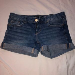 Girls Aeropostale midi jean shorts